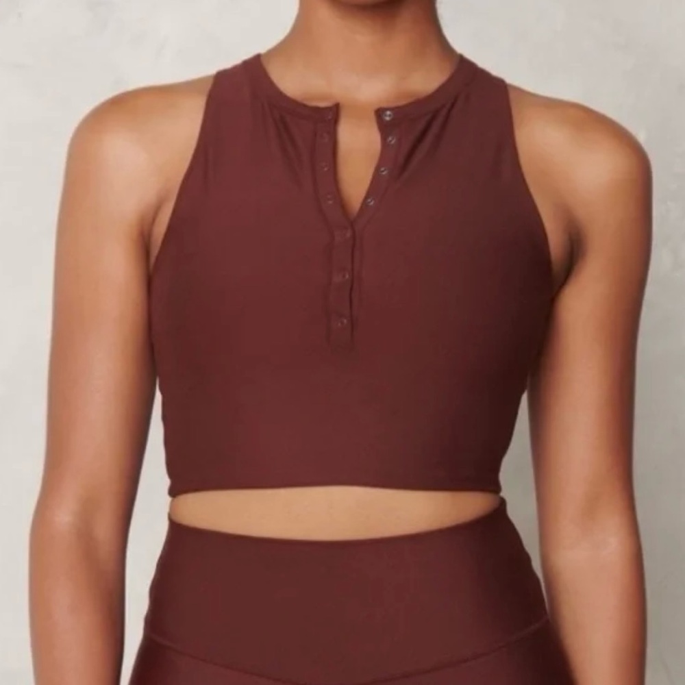NWT- A&F crop workout tank-M